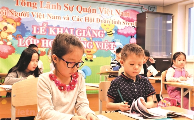 Gia đình là nền tảng học Tiếng Việt