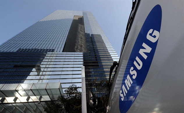Samsung Electronics to Halt Plant in Korea on Virus Case: Bloomberg