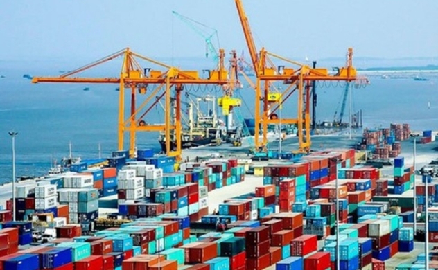 Port cargo volume records double-digit growth