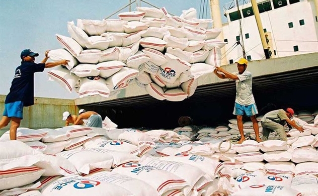 Vietnam temporarily halts rice exports from Mach 24 on pandemic fears