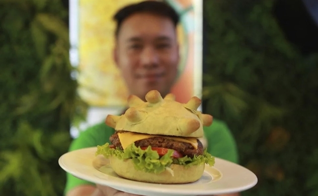 Coronavirus-shaped burgers help Vietnamese chef to stay resilient against crisis