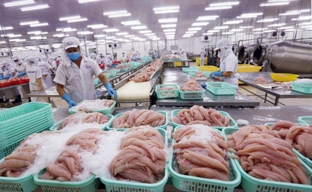 Vietnam reports Jan.-May trade surplus at $3.5 billion despite pandemic