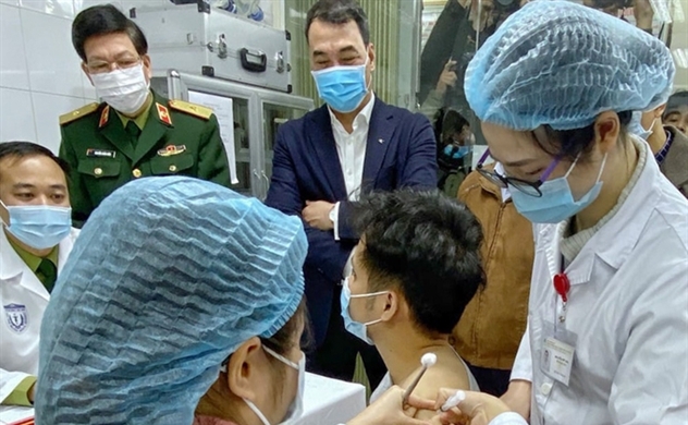 Vaccine made in Vietnam đã được tiêm thử nghiệm
