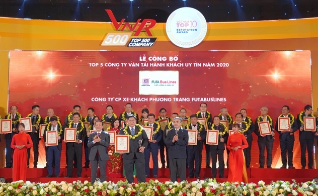 Công ty Phương Trang được vinh danh Top 5 công ty uy tín ngành vận tải và Logistic