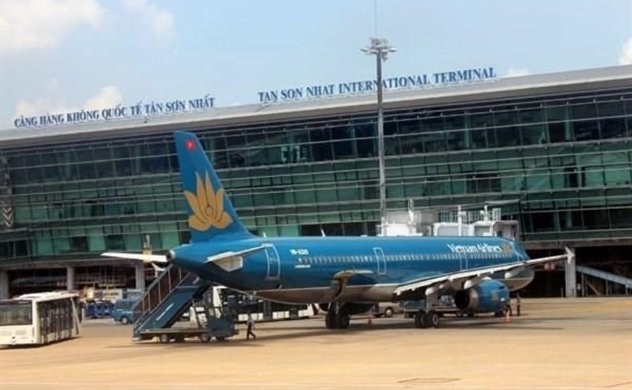 Vietnam suspends int'l flights to Tan Son Nhat airport