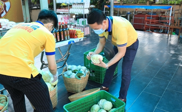 “Vòng Tay Việt”: Chương trình hỗ trợ người lao động khó khăn do dịch đại Covid-19 tại TP.HCM