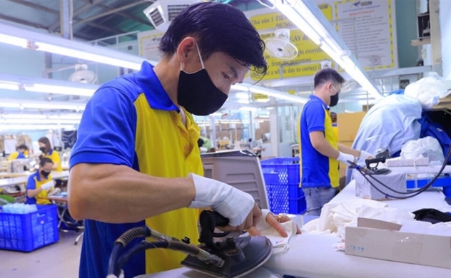 Vietnam economy to expand 6.7 pct in 2021: UOB