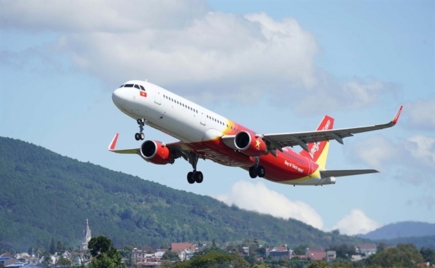 Vietjet Air to sell shares equivalent to as much as 15% chartered capital