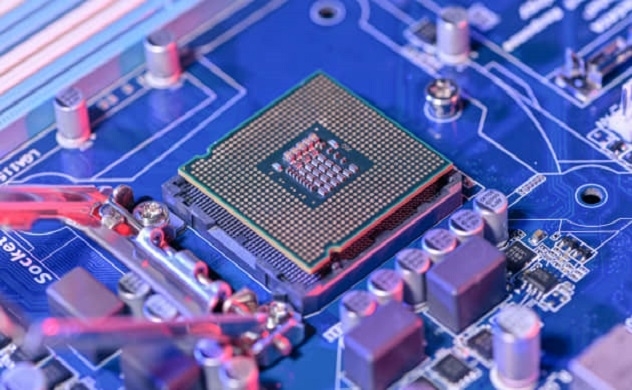 Công ty Trung Quốc mua rẻ nhà máy sản xuất chip lớn nhất Anh