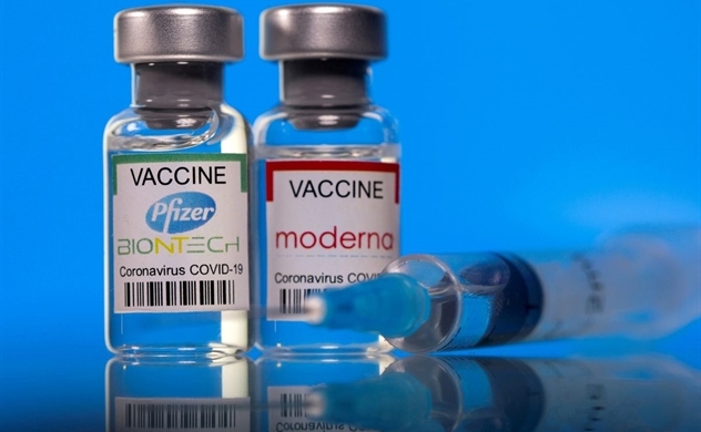 Pfizer và Moderna tăng giá vaccine COVID-19 ở châu Âu