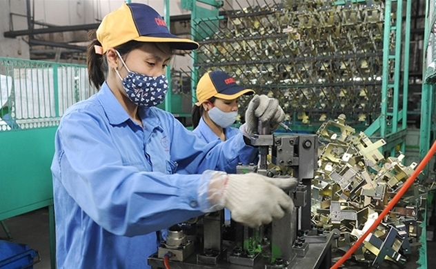 Vietnam targets 2022 economic growth at 6-6.5 percent