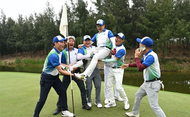 Golfer Đỗ Thành Chinh giành giải HIO hơn 10 tỉ đồng