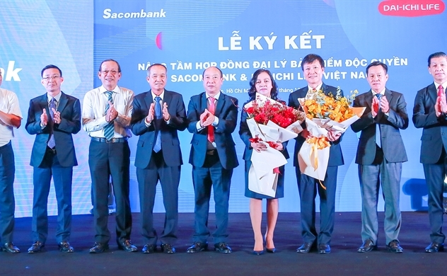 Sacombank và Dai-ichi Life Việt Nam nâng tầm hợp đồng đại lý bảo hiểm độc quyền