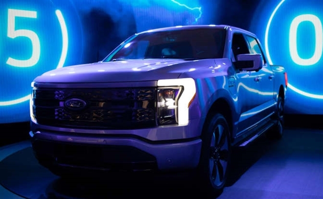 Ford đánh bại Tesla, trở thành cổ phiếu tăng trưởng hàng đầu ngành công nghiệp ô tô năm 2021