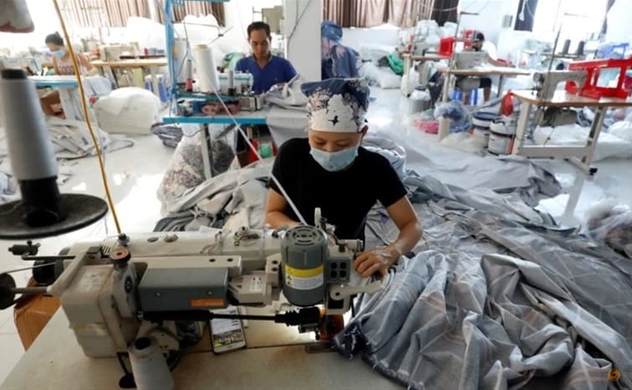 Vietnam seeks $15.3 bln stimulus package to prop up virus-hit economy