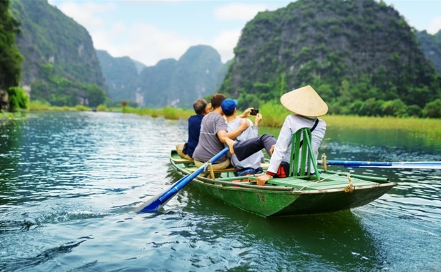 Vietnam resumes visa exemption policy for citizens from 13 countries