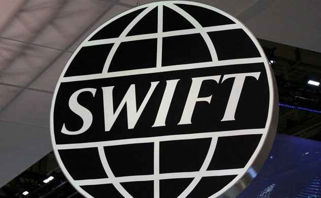 Bị cắt khỏi SWIFT, Nga hiện đang dùng hệ thống thanh toán nào?