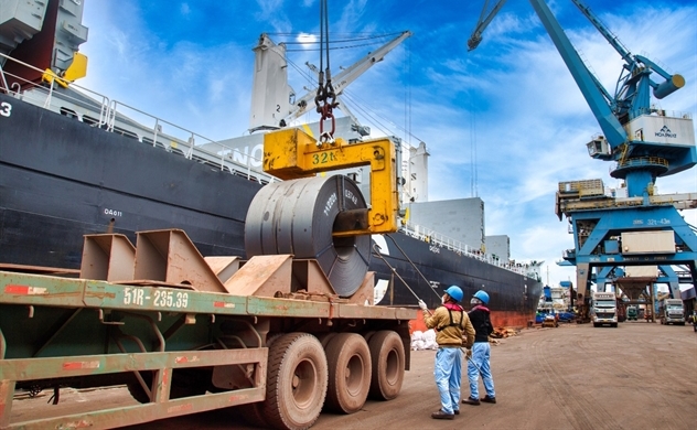 Hoa Phat Group, four banks among world’s 2,000 largest companies ads