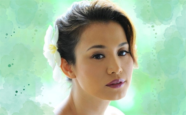 Hoa hậu Ngọc Khánh: “Thầy cãi”, doanh nhân đến MC