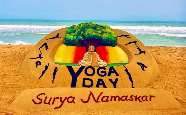Ngày Quốc tế Yoga lần 8 được tổ chức tại 15 tỉnh, thành phía Nam