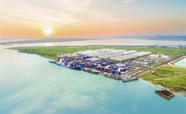 Cảng Chu Lai phát triển mạng dịch vụ xuất nhập khẩu hàng rời