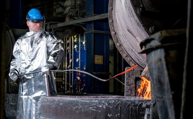 Financial Times applauds Nyobolt's tungsten battery technology ads