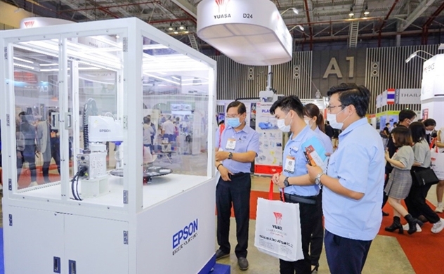 Rộng mở cơ hội ứng dụng robot công nghiệp tại Việt Nam