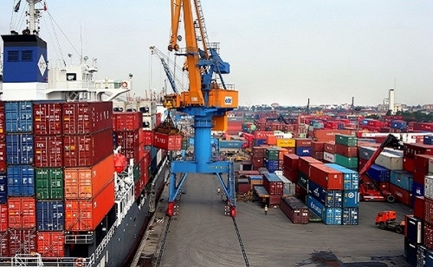 Vietnam is in the top 30 largest commodity import-export economies