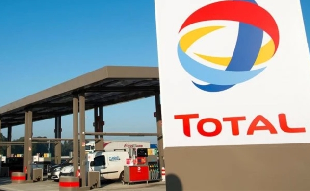 Tập đoàn dầu khí Total (Pháp) tiến hành chia cổ tức liên tiếp trong tháng 12 và tháng 1