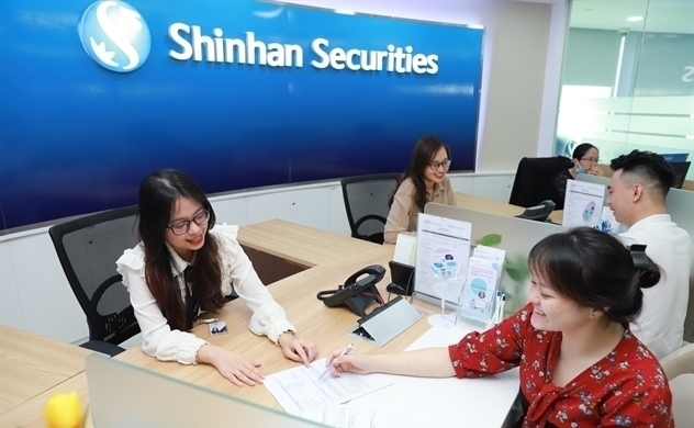 Nhà đầu tư trẻ tự tin làm chủ tài chính với Chứng khoán Shinhan Việt Nam