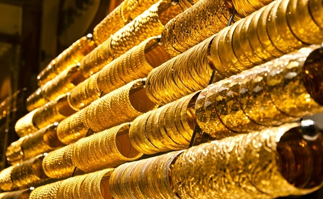 Ngày 2/2: Giá vàng thế giới lên mức cao nhất trong 9 tháng