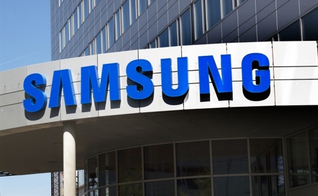 Samsung to support Vietnam's tech industry with scholarships