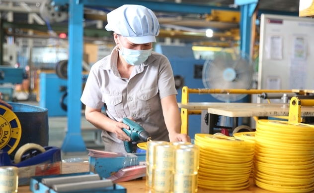 Vietnam narrows labor productivity gap with Japan, South Korea