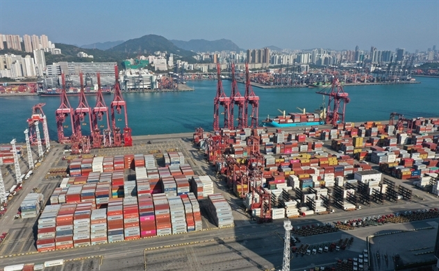 Xuất khẩu của Hồng Kông giảm mạnh nhất trong 70 năm