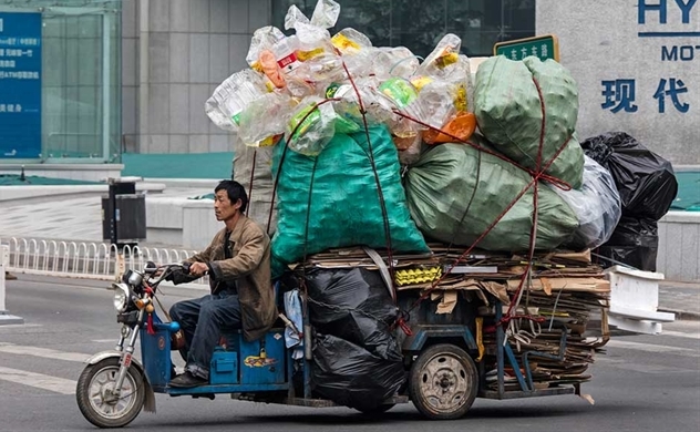 Hàng triệu tấn rác thải nhựa đang được giao thương trên toàn cầu
