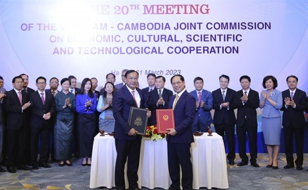 Viet Nam, Cambodia vow to foster economic linkages