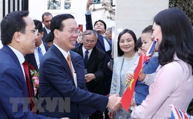 Chủ tịch nước thăm cộng đồng người Việt tại Anh