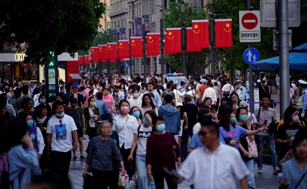 China consumer prices rose 0.1% in April, slowest rate in 2 years
