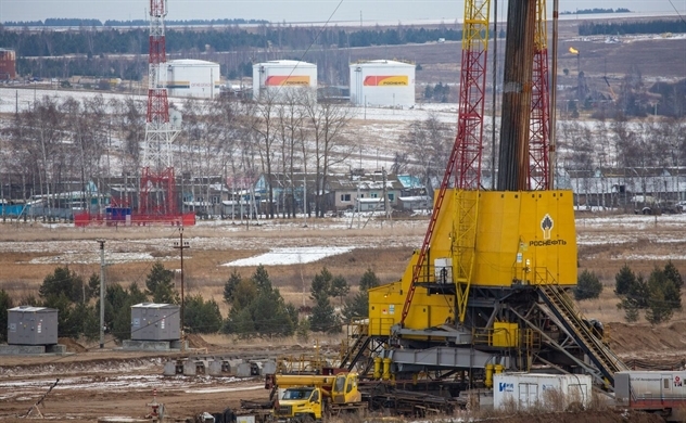 IEA: Nga đã không cắt giảm sản lượng dầu thô như cam kết