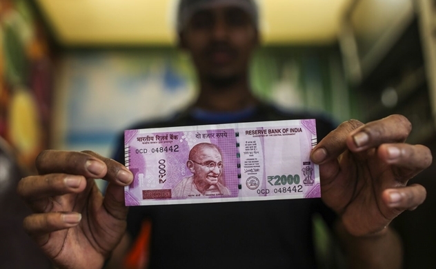 Ấn Độ ngừng lưu hành tờ tiền giấy mệnh giá cao nhất