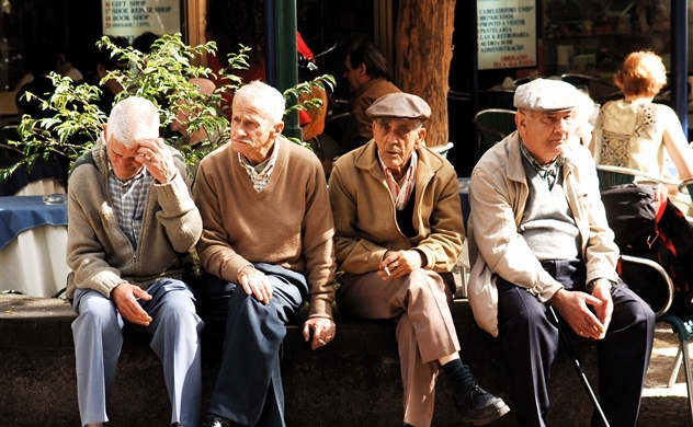 Dân số già tác động mạnh tới xếp hạng tín nhiệm của nhiều quốc gia
