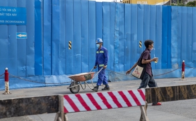 Vietnam builders halt $34 billion projects as crisis lingers: Bloomberg