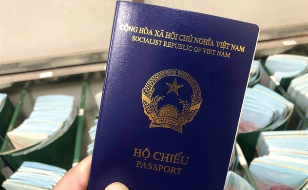 Vietnam passport power jumps 6 places on Henley index