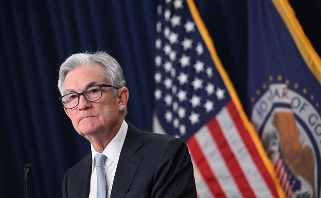 Fed tăng lãi suất lên mức cao nhất trong 22 năm