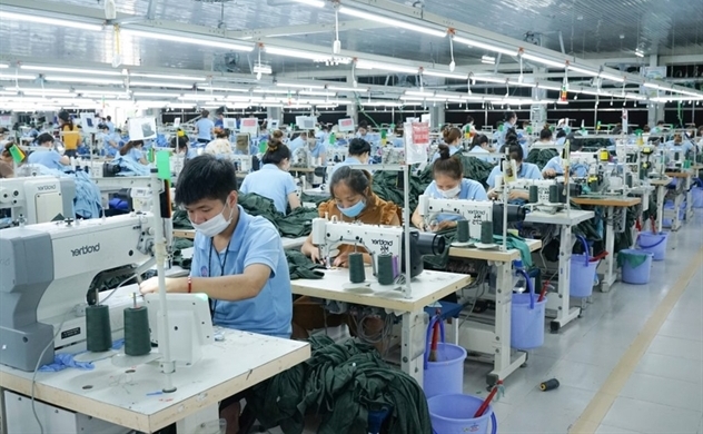 Vietnamese textile and garment giants see Q2 profits plunge as orders drop