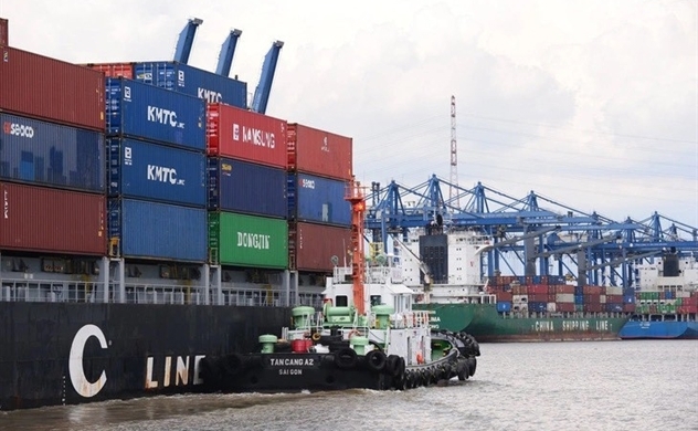 Vietnam could become regional, global logistics hub: official