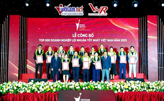 Chicilon Media được vinh danh trong Top 500 Doanh nghiệp có lợi nhuận tốt nhất Việt Nam