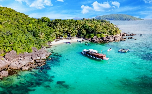 10 bãi biển đẹp nhất Việt Nam