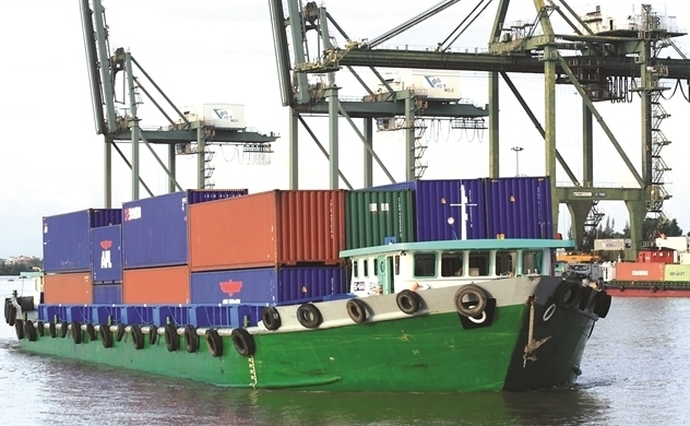 Doanh nghiệp cảng bắt đầu phục hồi khi giá cước được dự báo đã chạm đáy
