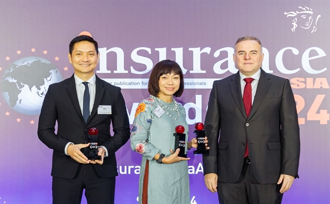 Prudential Vietnam wins hat-trick at the Insurance Asia Awards 2024
